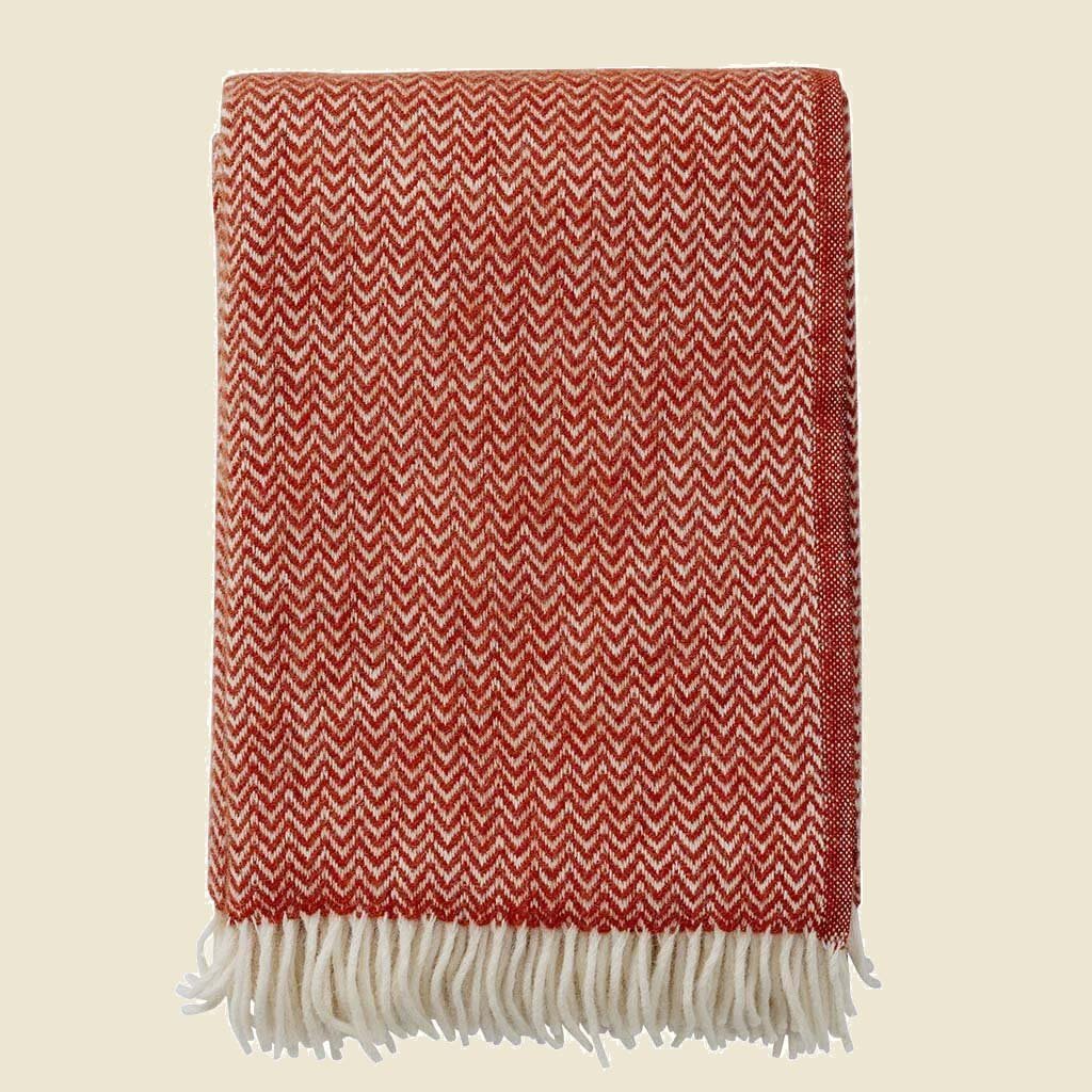 Klippan Chevron Luxus-Wolldecke Rubinrot